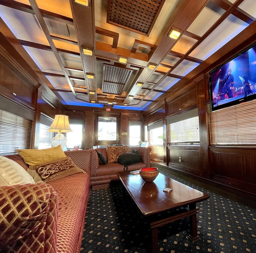 A photograph of Evelyn Henry + Warren R. Henry inside of Evelyn Henry